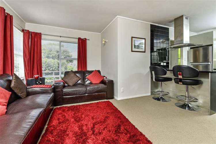 4/20 Seaview Road Castor Bay_5