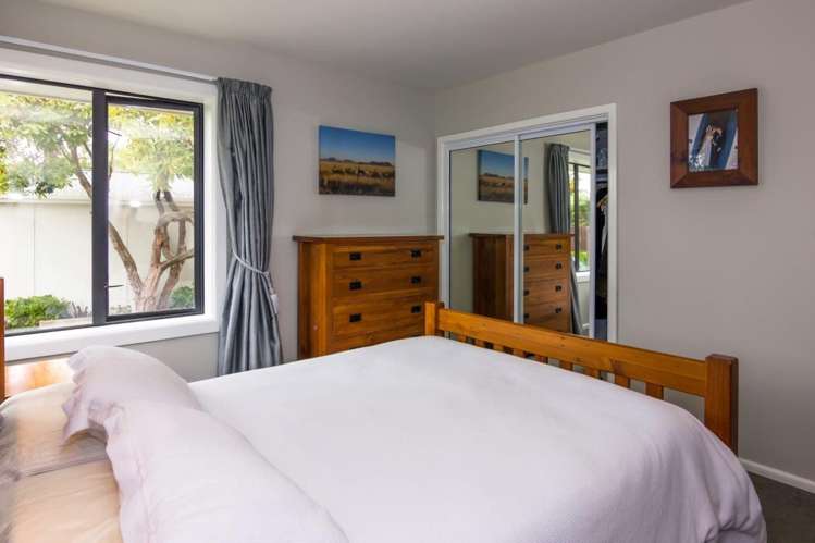2 Springbank Street Bryndwr_11