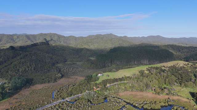 3211 Russell Road Whangaruru_3