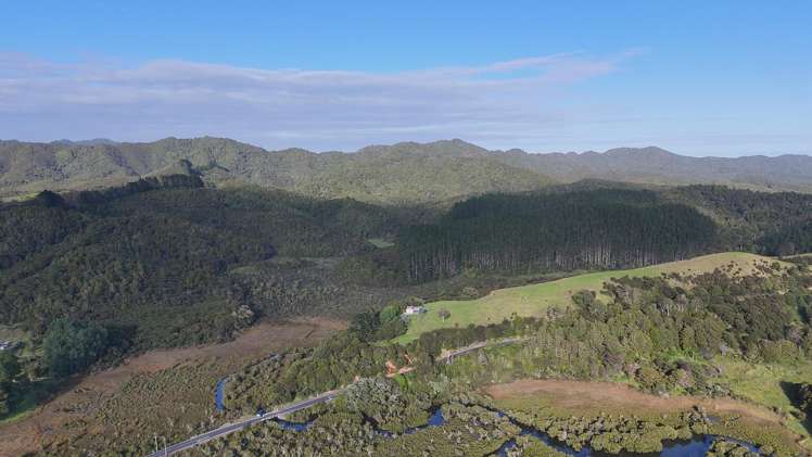 3211 Russell Road Whangaruru_3