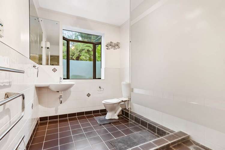 202 Godley Road Titirangi_17