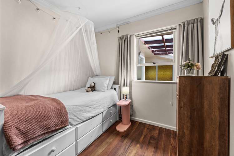 424 Purser Place Mahora_10