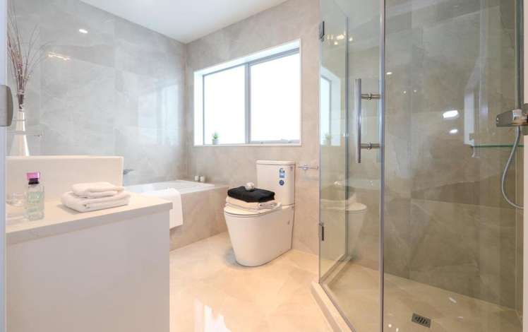 13 Tiro Street Flat Bush_11