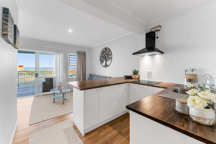 1011 Papamoa Beach Road Papamoa_36