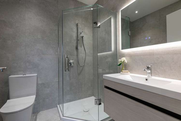 1 Matahae Crescent Wainui_15