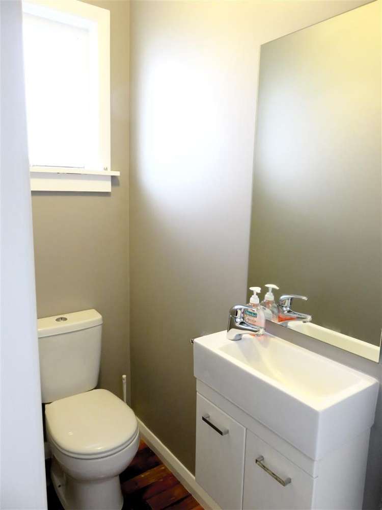 34 Old South Road Okato_6