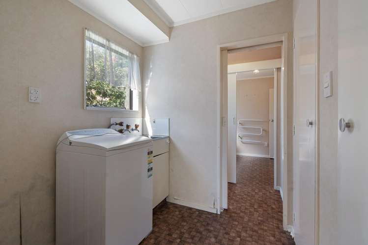 12 Cargill Grove Kelvin Grove_25