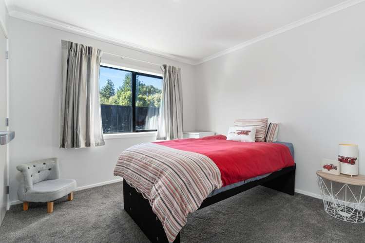 74A Park Road Carterton_12