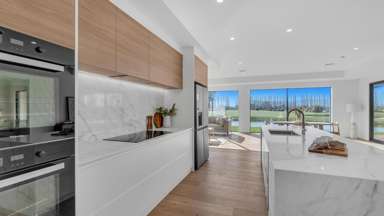 48 Mapleham Drive_2