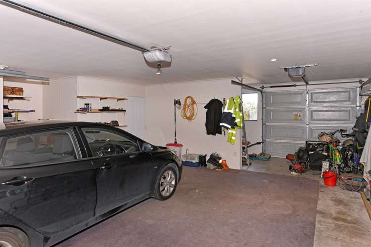 18 Mary Ann Muller Crescent Stoke_12