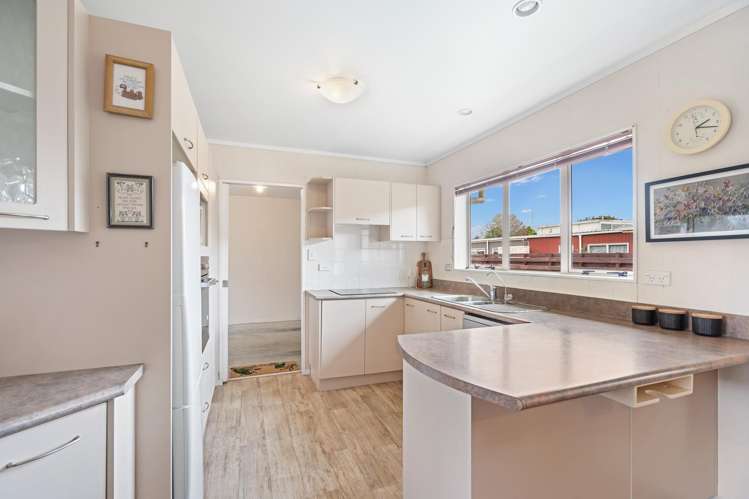 3/6 Lilian Street Te Kamo_8