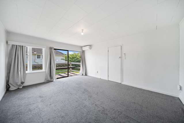 2/8 Fisher Crescent Otara_2