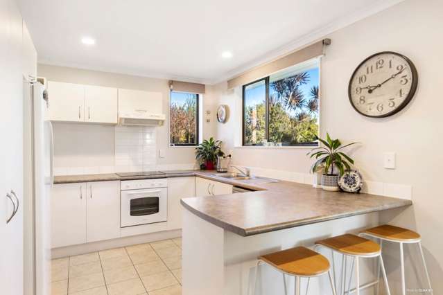 32 Magnolia Drive Waiuku_2