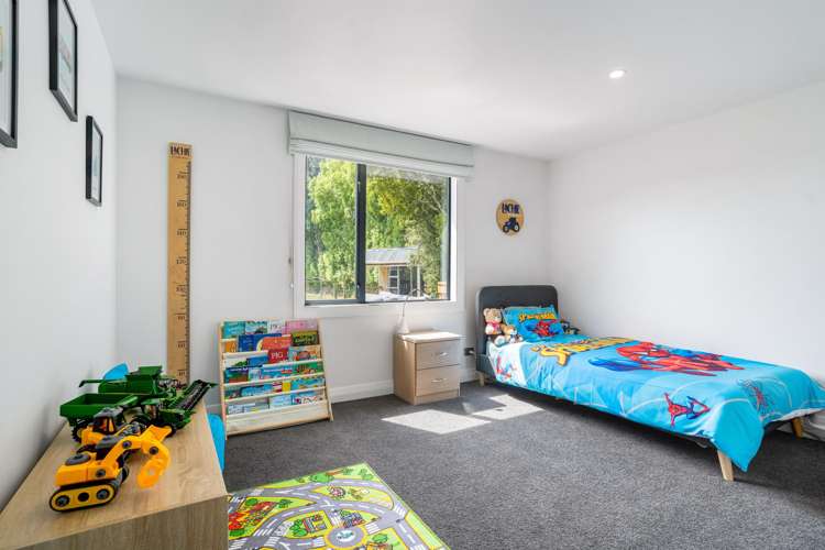 64 Lochiel Bridge Road Winton Surrounds_12