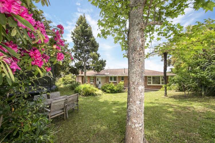 450 Huia Road Laingholm_13