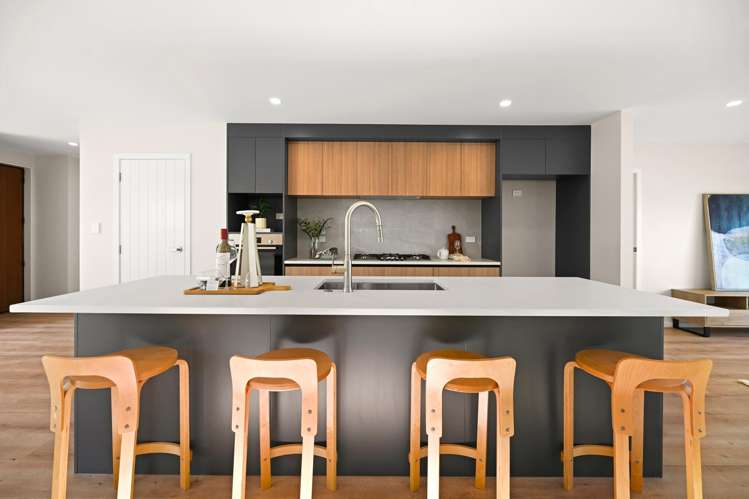 74 Overton Street Rototuna North_3