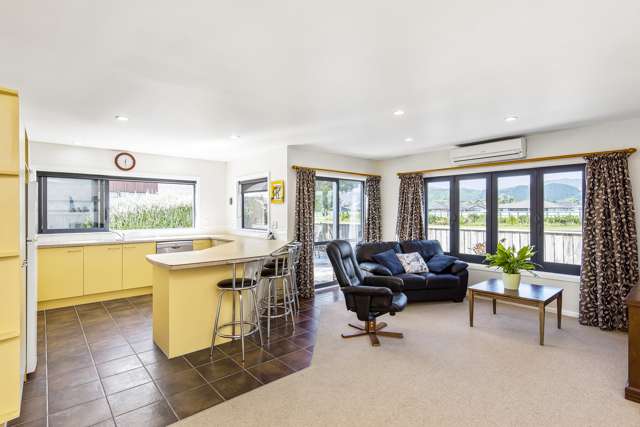 15 Holcombe Drive Paraparaumu_3