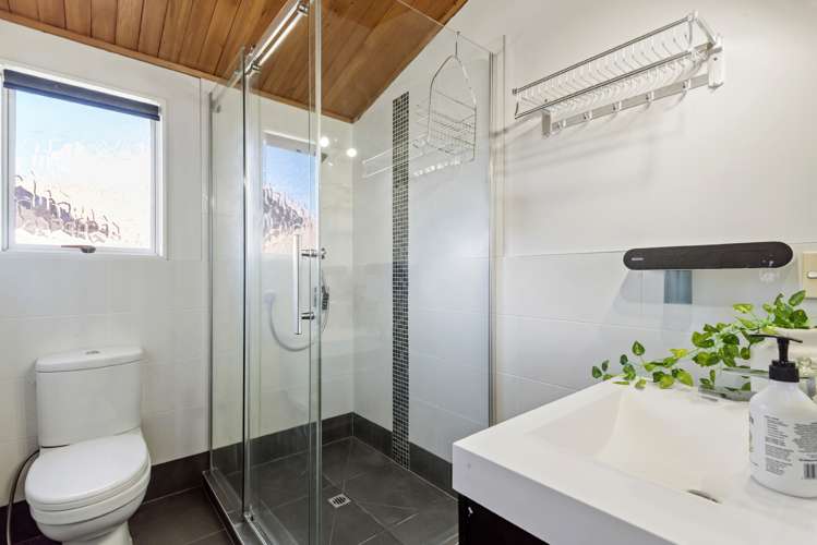 53 Fitzwilliam Drive Torbay_23