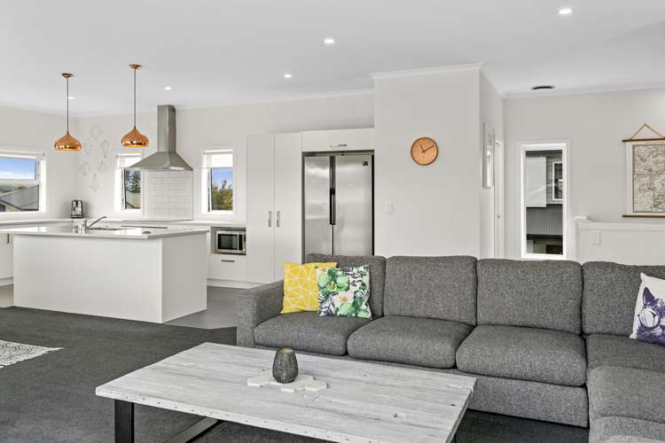68 Huka Heights Drive Rangatira Park_10
