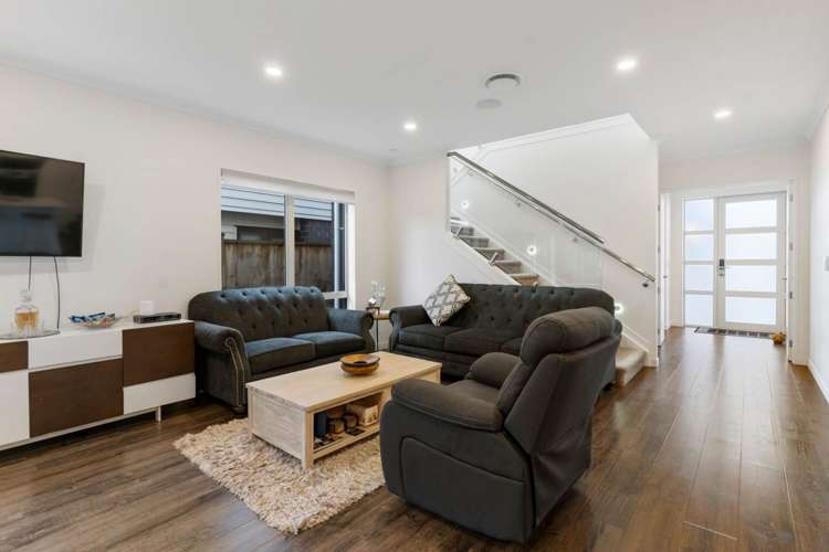 4 Cooladawson Drive Flat Bush_9