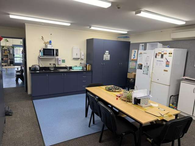 8 Queen Street Waitara_4
