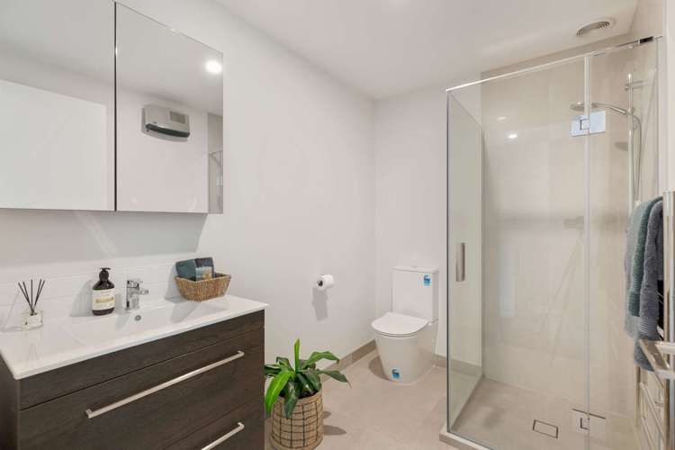 5/5 Reading Street Upper Riccarton_16
