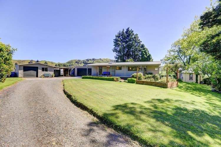 827 Limeworks Loop Road Karamu_21