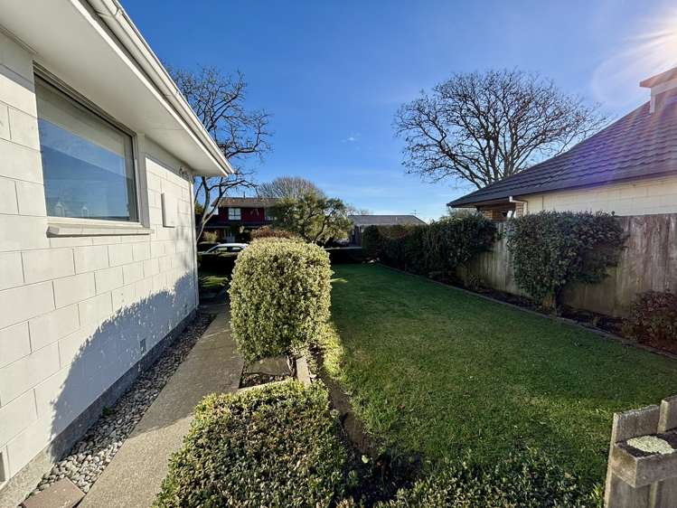 5 Shannon Place Belfast_8