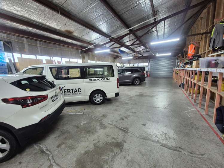 2/31 Johnsonville Road Johnsonville_3