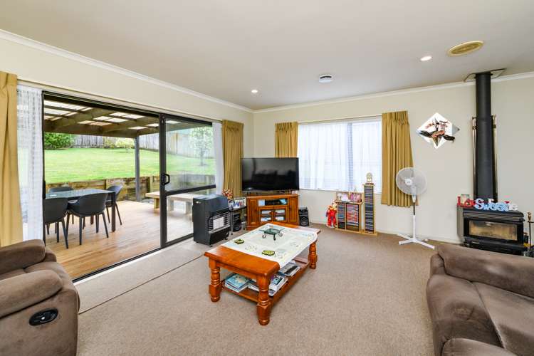 2 Logan Grove Feilding_7