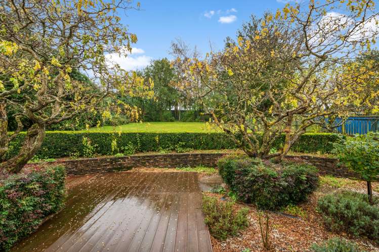 11 Kowhai Street Oxford_13