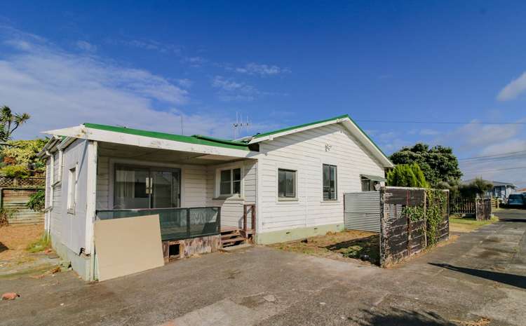 8 Manuka Street Castlecliff_10