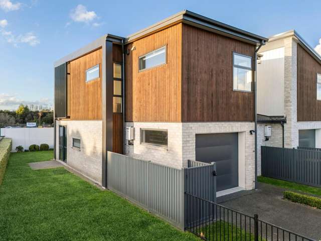 1/102 Swayne Road Cambridge_2