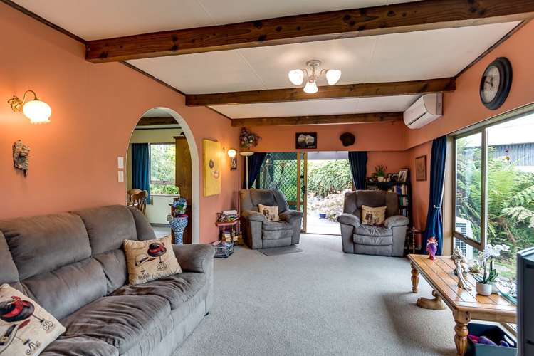 43 Hammond Road Taradale_3