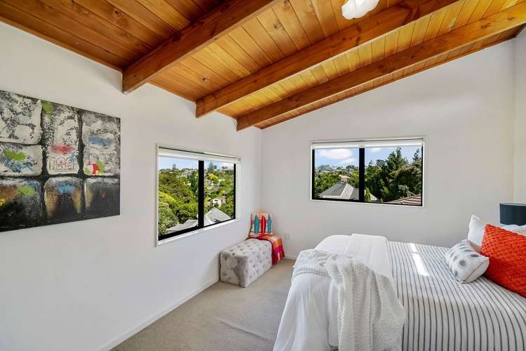 1/55 James Evans Drive Northcote_13