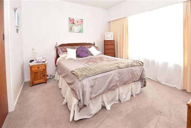 1/214 Sunnynook Road Totara Vale_7