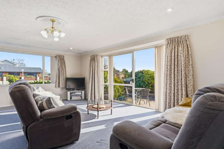 63A Gordon Road Mosgiel_2