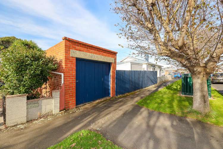 240 Bay View Road South Dunedin_24