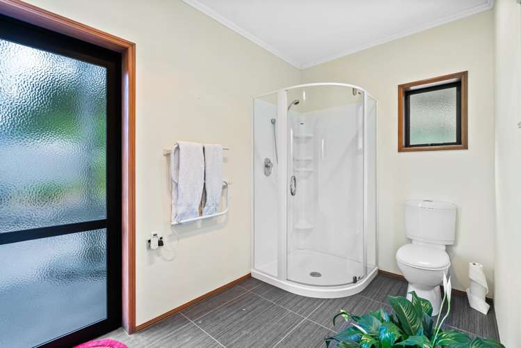 178 Ngahau Bay Road Helena Bay_19