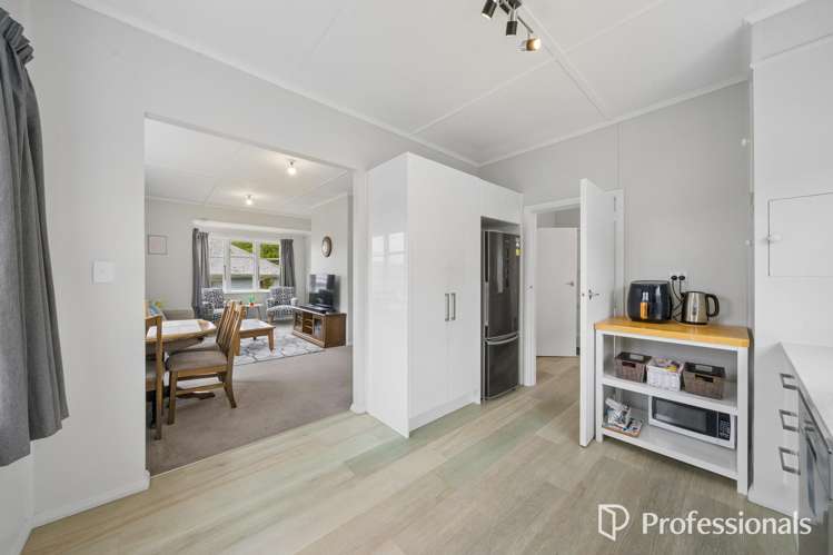 29 Judd Crescent Naenae_10