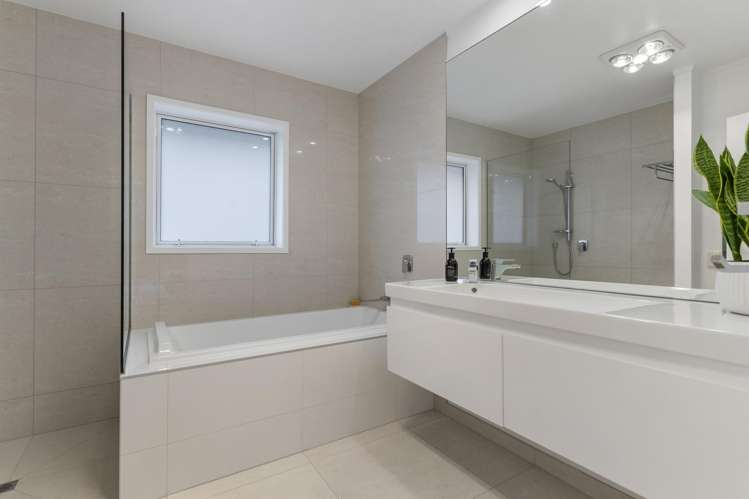 1 Kilduff Place Mairangi Bay_19