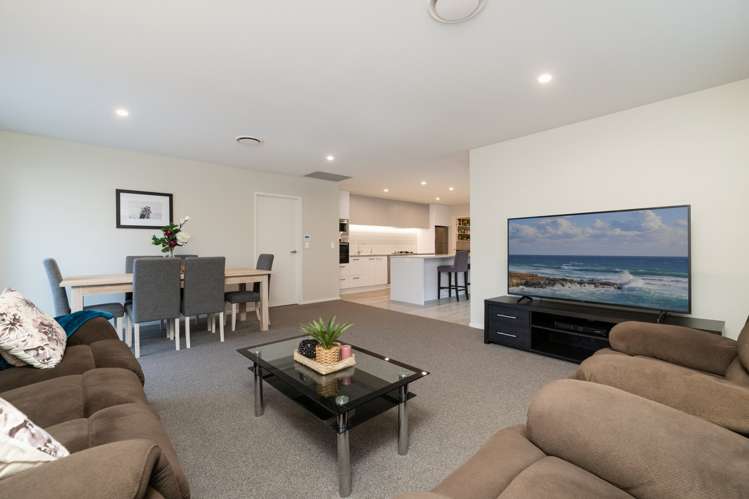 86c The Boulevard Papamoa_10