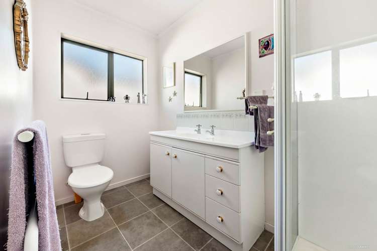 142b Astley Avenue New Lynn_11