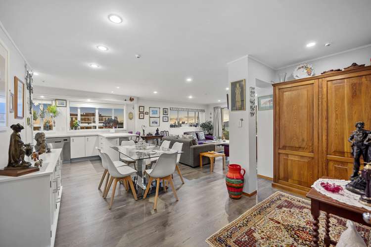 2f/68 Mokoia Road Birkenhead_5