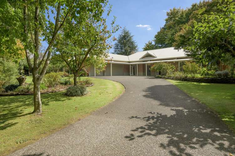 14 Freeburn Road Pyes Pa_5