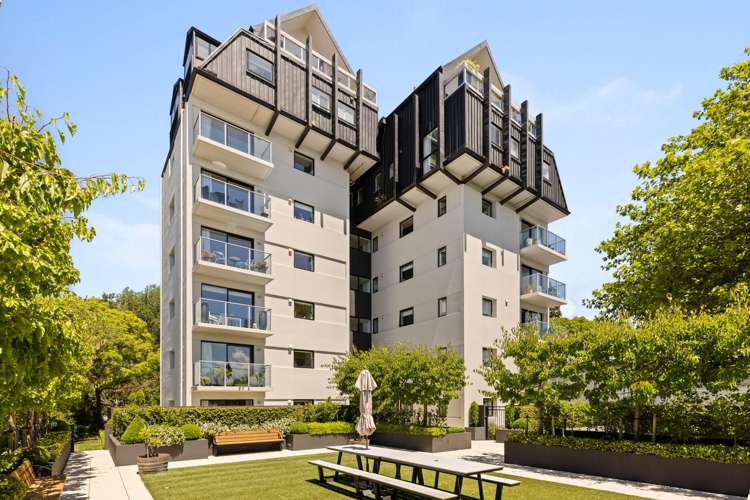 401/18 Carlton Mill Road Merivale_18