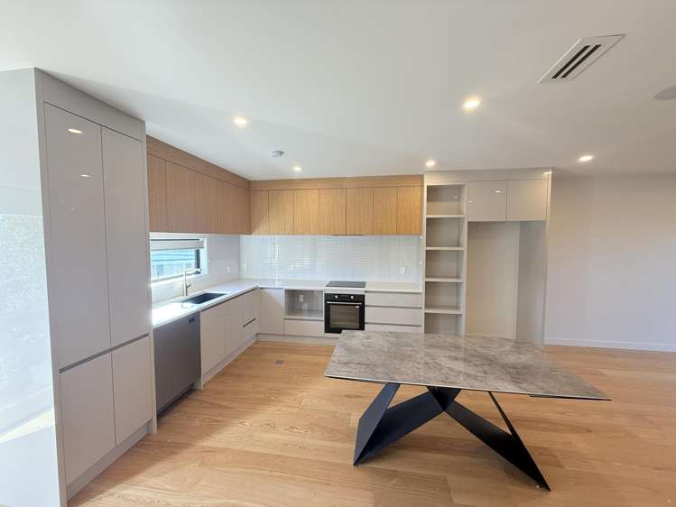 5/12 King Edward Avenue_5