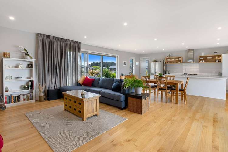 2 Pukeko Way Amberley_21