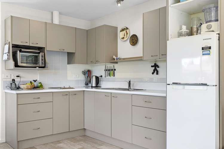 2/25 Gleneagles Terrace Ilam_13