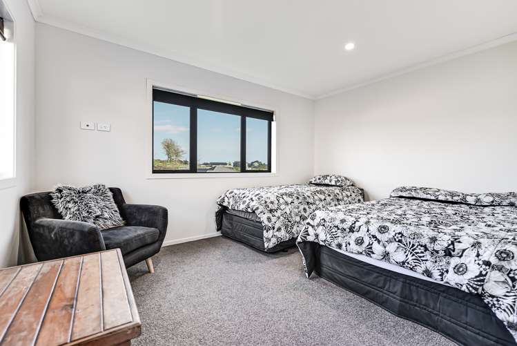 11 Blackwood Crescent Glenview_9